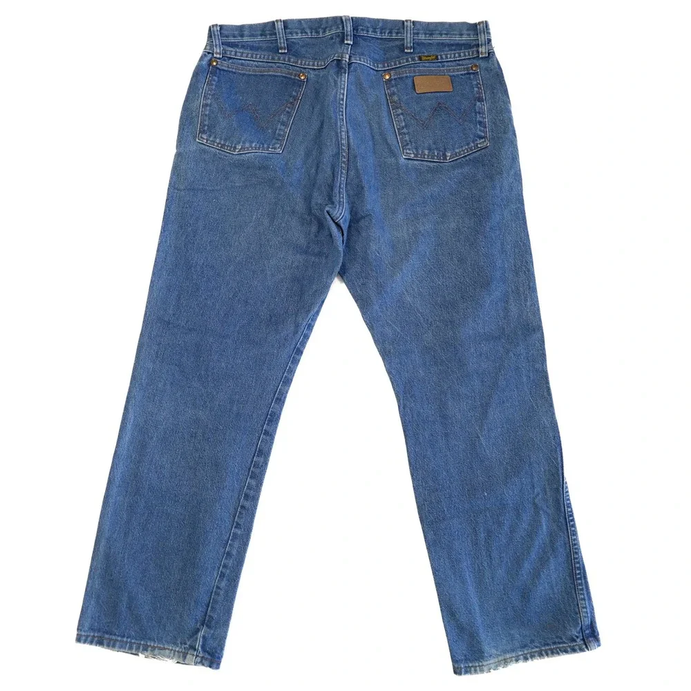WRANGLER Men's Size 38x30 Medium Wash Cowboy Cut Original Fit Straight Leg Jeans